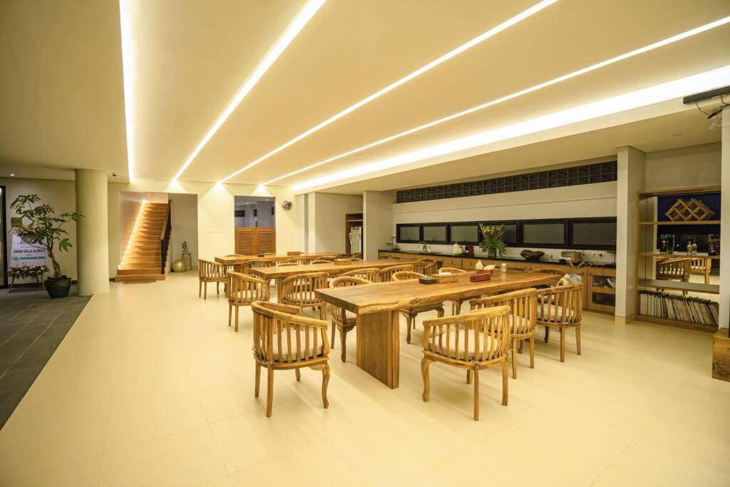 Grand Villa Uluwatu Ungasan Exterior foto